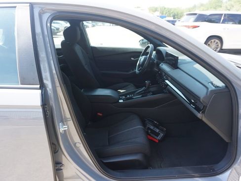 Used 2023 Honda Accord Sport image 15