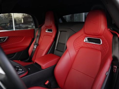 Used 2023 Jaguar F-TYPE Convertible image 36