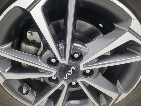 Used 2022 Kia Forte LXS w/ LXS Technology Package image 31