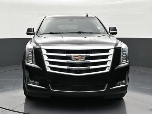 Used 2019 Cadillac Escalade 2WD image 8