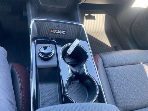 New 2027 Chevrolet Equinox RS w/ Safety and Technology Package FWD image 26