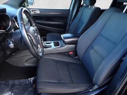 Used 2019 Jeep Grand Cherokee Laredo w/ 18" Wheel & 8.4" Radio Group image 11