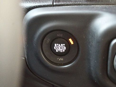 Used 2018 Jeep Wrangler Unlimited Rubicon AWD/4WD image 66