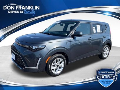 Used 2025 Kia Soul LX w/ LX Technology Package