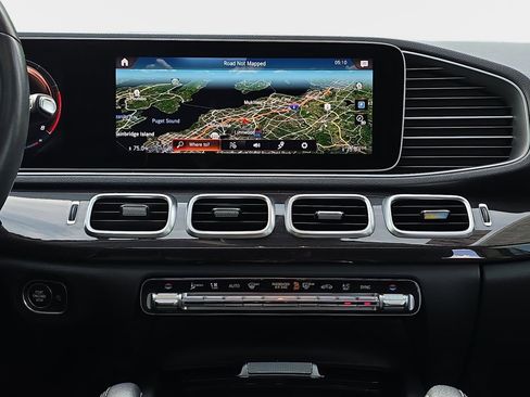 Used 2020 Mercedes-Benz GLE 350 4MATIC image 23
