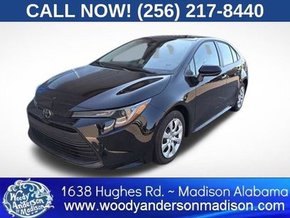 Used 2025 Toyota Corolla LE w/ Convenience Package