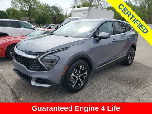 Certified 2025 Kia Sportage EX FWD image 1