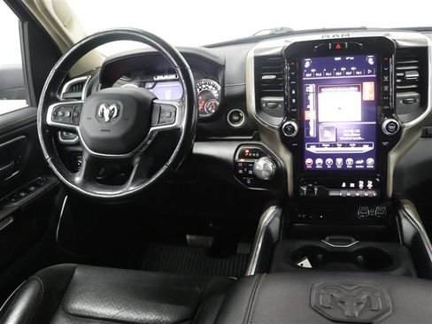Used 2019 RAM 1500 Laramie AWD/4WD image 26