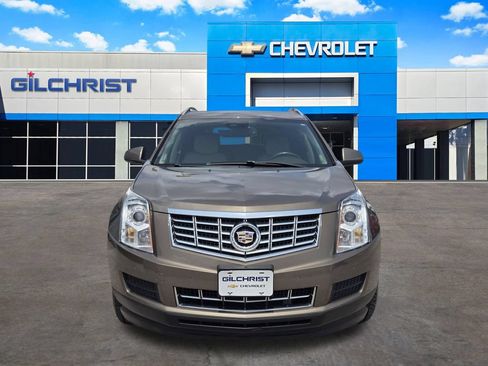 Used 2015 Cadillac SRX Luxury w/ Driver Awareness Package FWD image 2