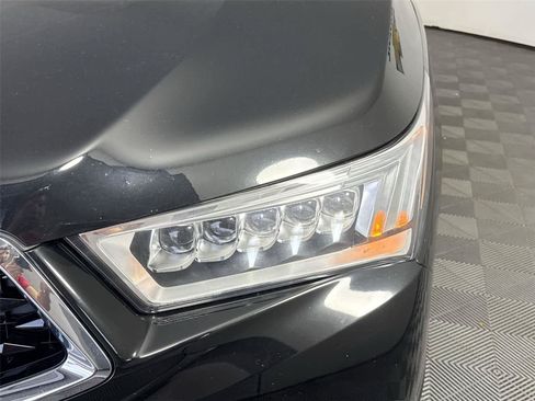Used 2018 Acura MDX SH-AWD image 9