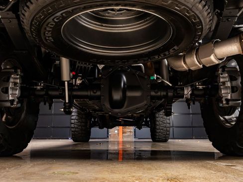 Used 2024 Ford F350 King Ranch w/ Chrome Package image 16