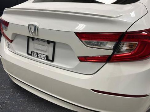Used 2019 Honda Accord Sport image 35