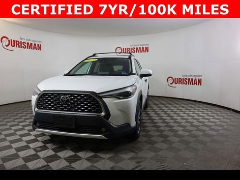 Used 2022 Toyota Corolla Cross XLE w/ Convenience Package image 1