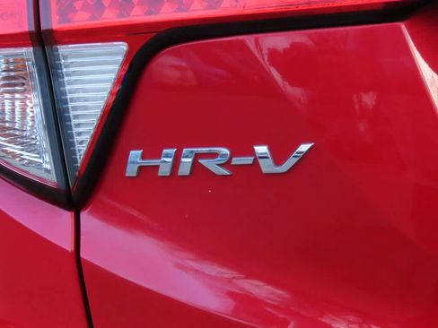 Certified 2019 Honda HR-V Sport image 7