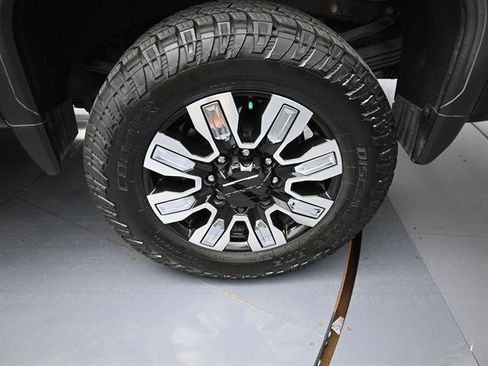 Used 2024 GMC Sierra 2500 Denali w/ Max Trailering Package image 23