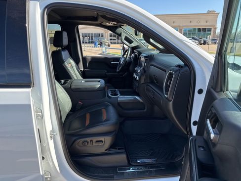 Used 2020 GMC Sierra 1500 AT4 w/ AT4 Premium Package image 12