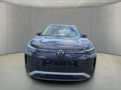 New 2026 Volkswagen Tiguan S FWD image 8