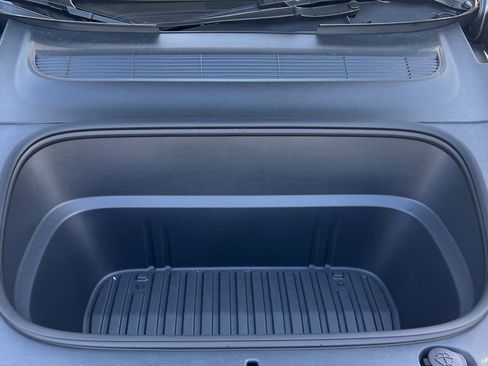 Used 2026 Tesla Model Y Long Range image 15