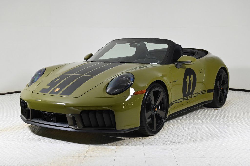 Used 2026 Porsche 911 GTS RWD image 1
