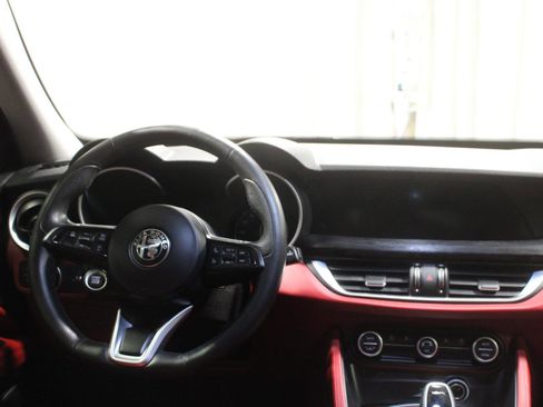 Used 2021 Alfa Romeo Stelvio Sprint w/ Sun & Sound Package AWD/4WD image 8