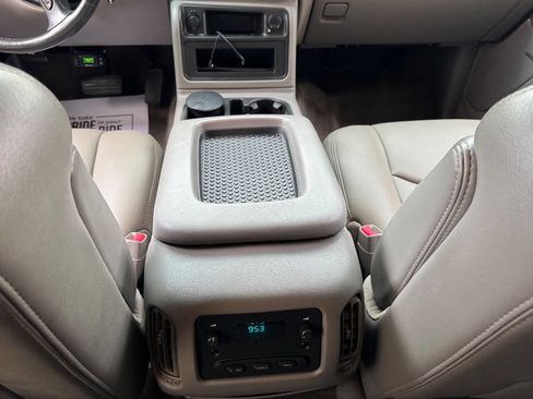 Used 2005 Chevrolet Silverado 3500 LT w/ Heavy-Duty Power Package image 42