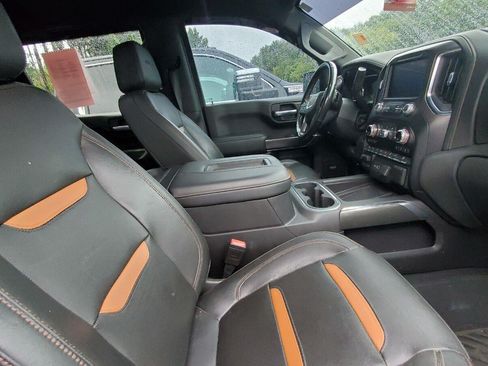 Used 2020 GMC Sierra 1500 AT4 w/ AT4 Premium Package AWD/4WD image 4