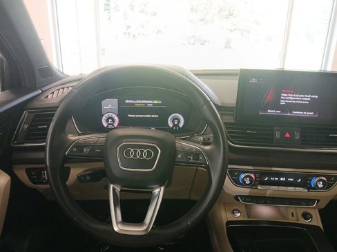 Used 2022 Audi Q5 2.0T Premium Plus w/ Premium Plus Package AWD/4WD image 19