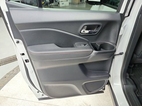 Used 2023 Honda Ridgeline Black Edition image 36