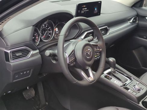 New 2025 MAZDA CX-5 AWD 2.5 S w/ Preferred Package image 2