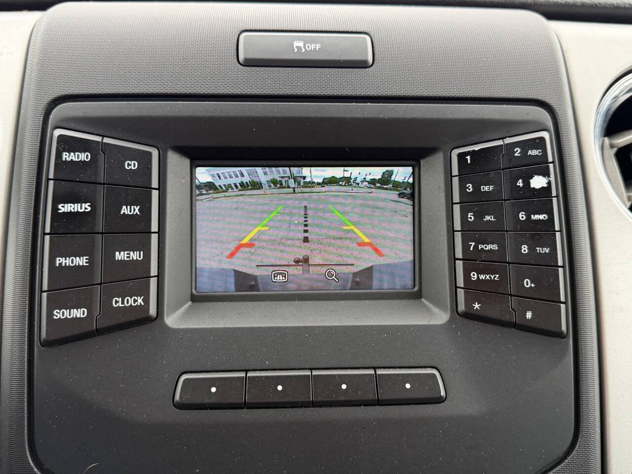 Used 2014 Ford F150 XLT w/ Equipment Group 302A Luxury AWD/4WD image 26