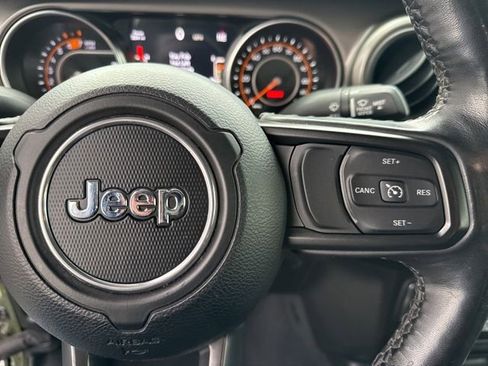 Used 2021 Jeep Wrangler Unlimited Sport image 39