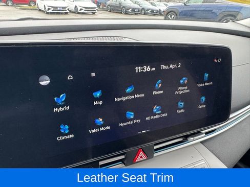 Used 2023 Hyundai Elantra Limited image 24