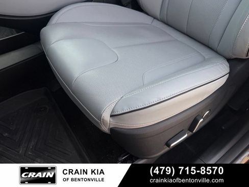 Used 2024 Hyundai Palisade SEL AWD/4WD image 23
