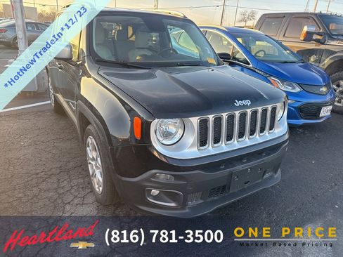 Used 2015 Jeep Renegade Limited image 2