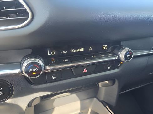 Used 2025 MAZDA CX-30 AWD 2.5 S w/ Preferred Package image 17