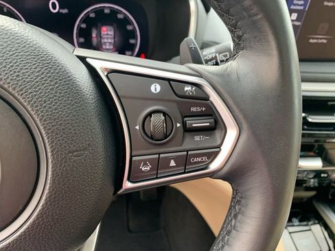 Used 2025 Acura MDX SH-AWD image 25