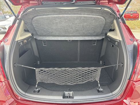 Used 2022 Buick Encore Preferred w/ Safety Package image 27