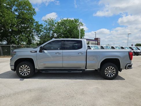 Used 2023 GMC Sierra 1500 AT4 w/ AT4 Premium Package AWD/4WD image 6