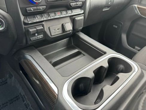 Used 2021 Chevrolet Silverado 1500 LT Trail Boss w/ Convenience Package II image 17