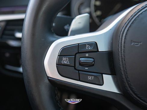 Used 2019 BMW 540i w/ M Sport Package image 24