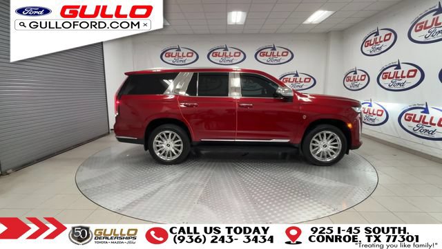 Used 2024 Cadillac Escalade Premium Luxury RWD image 9