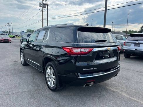 Used 2021 Chevrolet Traverse High Country AWD/4WD image 3