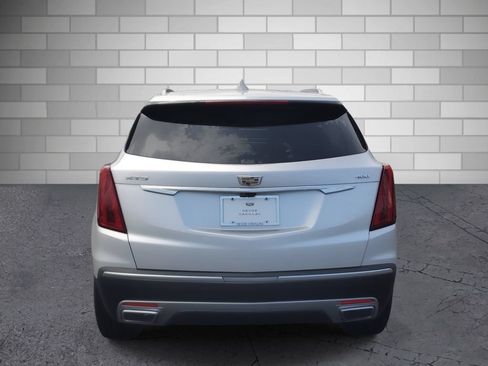 Used 2020 Cadillac XT5 Premium Luxury FWD image 4