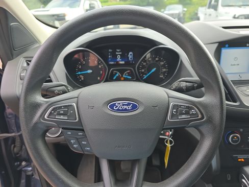 Used 2018 Ford Escape SE w/ SE Sync 3 Package AWD/4WD image 20