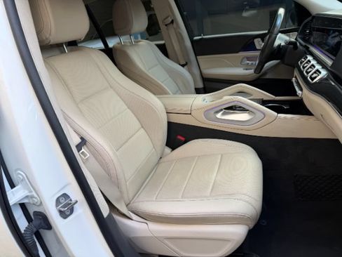 Used 2020 Mercedes-Benz GLE 350 w/ Premium Package image 16