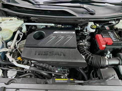 Used 2023 Nissan Rogue SV image 28