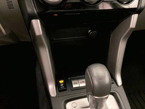 Used 2018 Subaru Forester 2.5i Limited AWD/4WD image 32