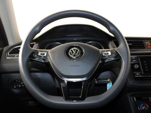 Used 2021 Volkswagen Tiguan S AWD/4WD image 18
