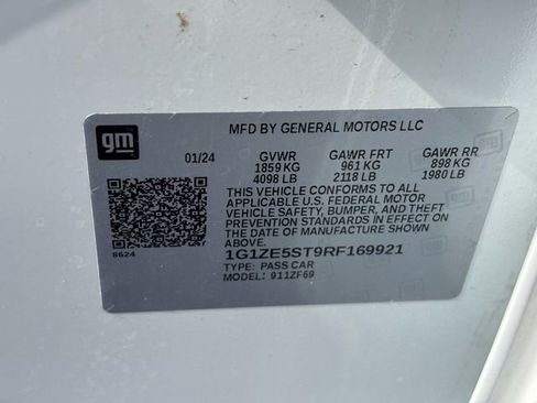 Used 2024 Chevrolet Malibu LT image 28