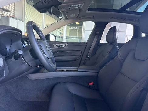 Certified 2025 Volvo XC60 B5 Plus w/ Climate Package image 10